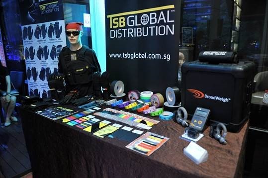 Dirty Rigger with TSB Global
